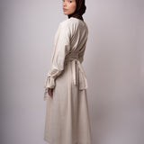 ROBE EN LIN CINTRÉE ECRU